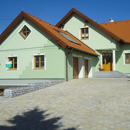 Gaestezimmer Rieder Staatz Eksteriør billede