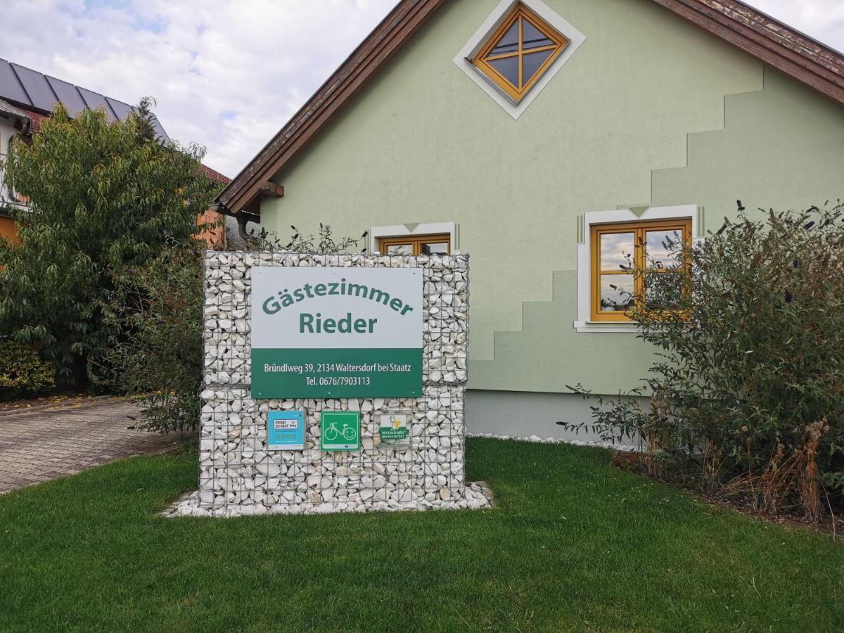 Gaestezimmer Rieder Staatz Eksteriør billede